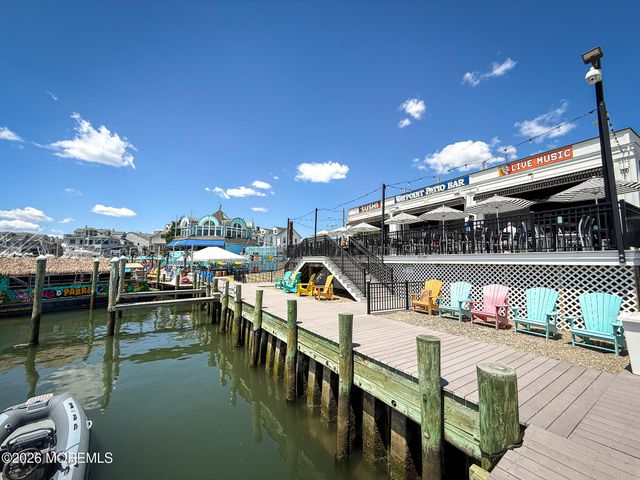 123 Ashley Avenue, Brielle, NJ 08730