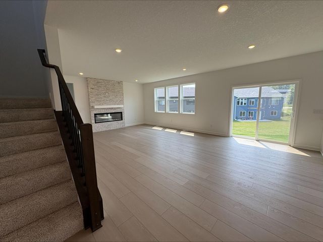 922 Milborne Lane NW, Rochester, MN 55901