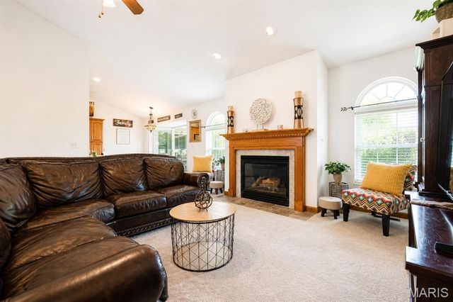 128 Callaway Court, O'fallon, IL 62269