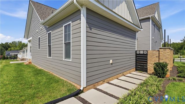 12400 N Crossing Dr, Goochland, VA 23103