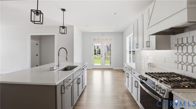 12400 N Crossing Dr, Goochland, VA 23103