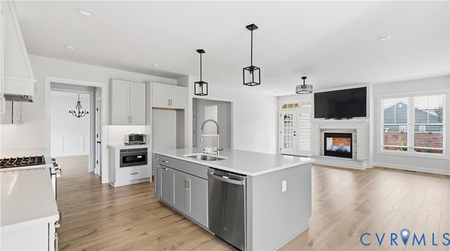 12400 N Crossing Dr, Goochland, VA 23103
