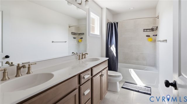 12400 N Crossing Dr, Goochland, VA 23103