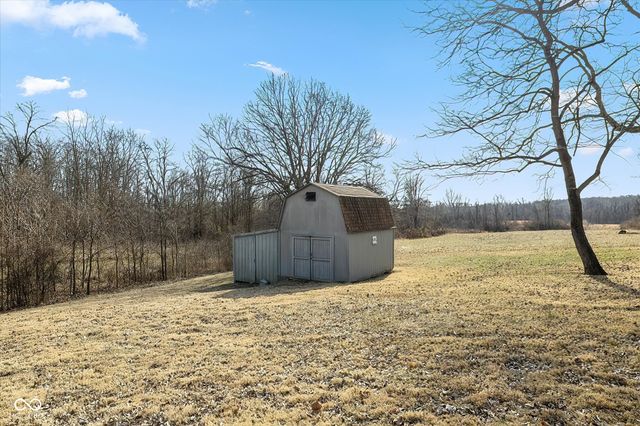 7291 E Spring Lake Road, Mooresville, IN 46158