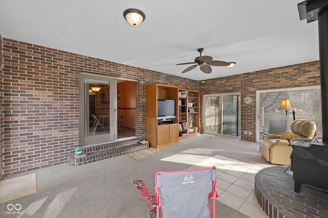 7291 E Spring Lake Road, Mooresville, IN 46158