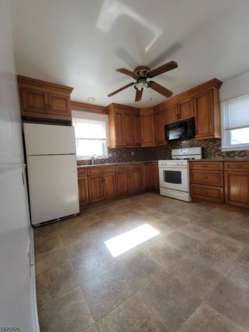 2012 Price St, Rahway City, NJ 07065