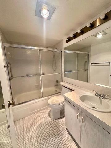 3063 Ainslie D, Boca Raton, FL 33434