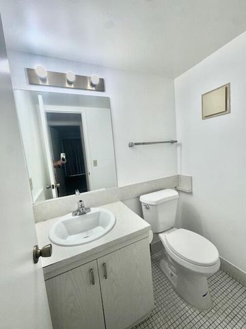 3063 Ainslie D, Boca Raton, FL 33434