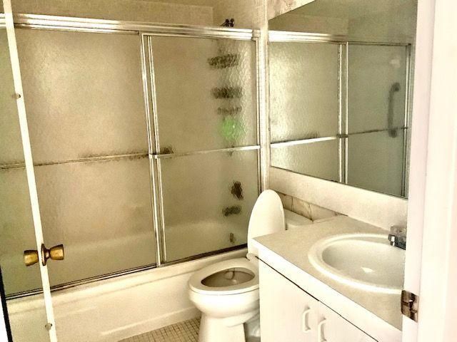 3063 Ainslie D, Boca Raton, FL 33434