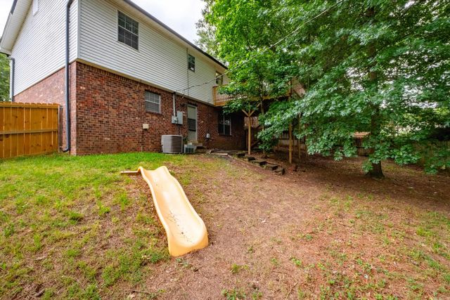 10 Cherrywood Ct, Little Rock, AR 72211