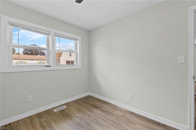 129 Kidd BLVD, Norfolk, VA 23502