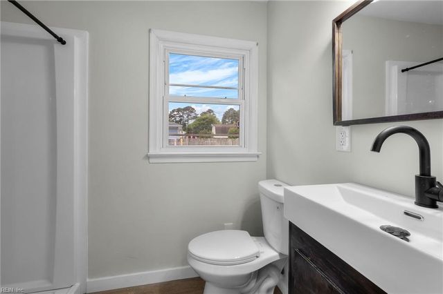 129 Kidd BLVD, Norfolk, VA 23502
