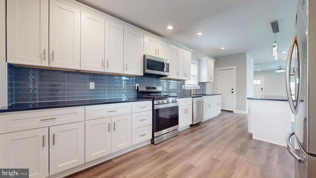 175 NEW JERSEY AVE, Absecon, NJ 08201