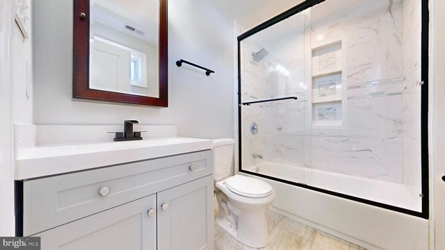 175 NEW JERSEY AVE, Absecon, NJ 08201