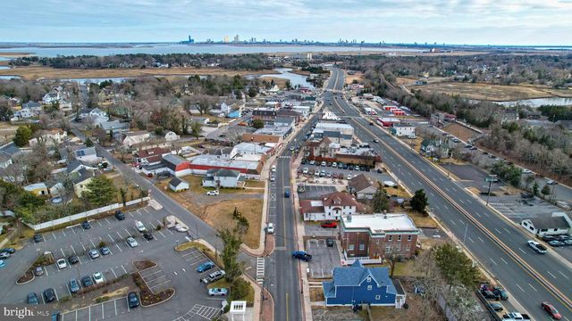 175 NEW JERSEY AVE, Absecon, NJ 08201