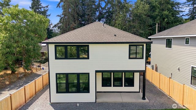 9937 Barnes Lane S, Tacoma, WA 98444