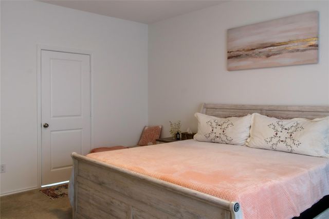 1404 E Aquilla DR, Leander, TX 78641