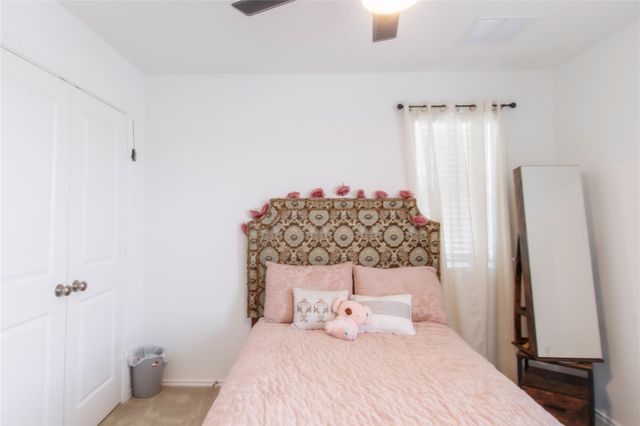 1404 E Aquilla DR, Leander, TX 78641