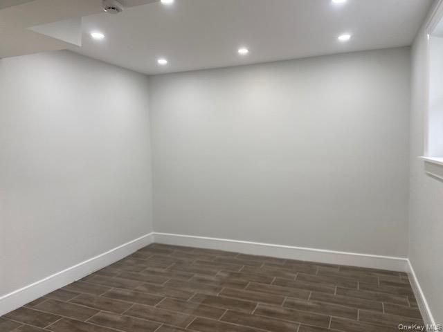 275 Beachview Street, Copiague, NY 11726