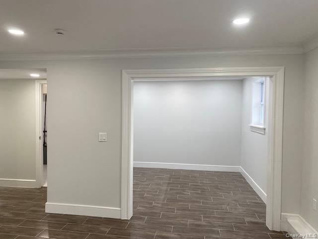 275 Beachview Street, Copiague, NY 11726