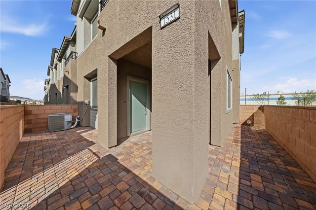 1531 Layla Crossing Avenue, Henderson, NV 89002