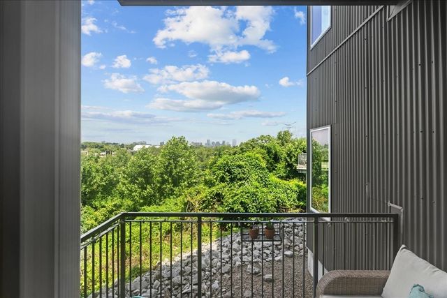 400 Herron Dr Apt 108, Nashville, TN 37210