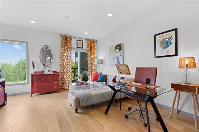 400 Herron Dr Apt 108, Nashville, TN 37210