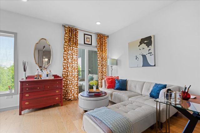 400 Herron Dr Apt 108, Nashville, TN 37210