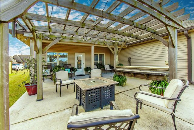 187 Carriage Way, Thibodaux, LA 70301