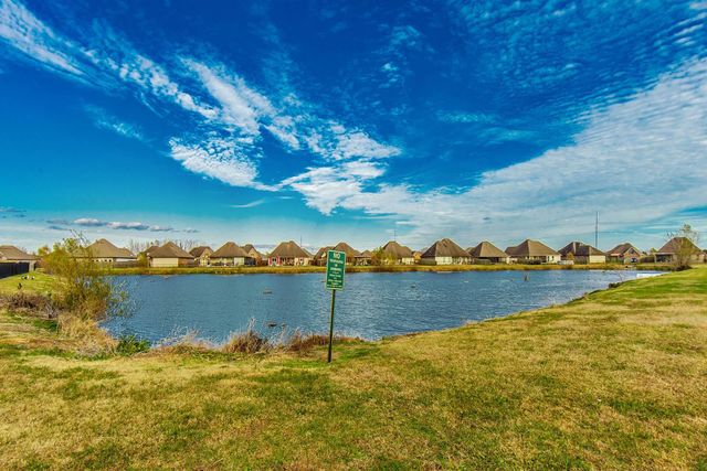 187 Carriage Way, Thibodaux, LA 70301