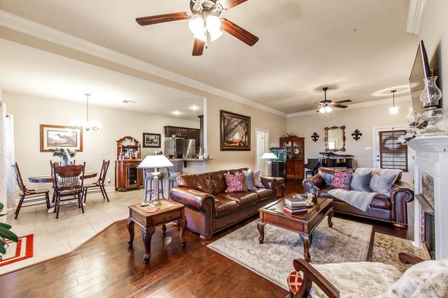 187 Carriage Way, Thibodaux, LA 70301