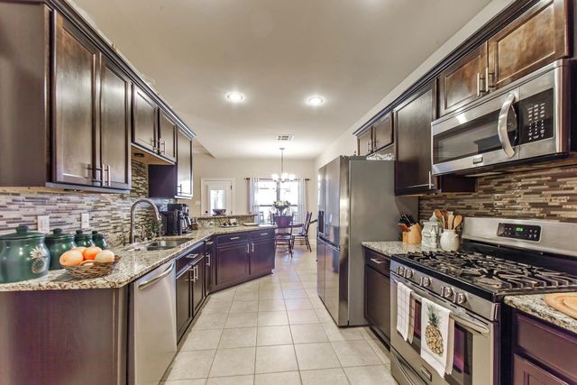 187 Carriage Way, Thibodaux, LA 70301