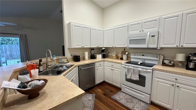 906 SE 5TH STREET, Mulberry, FL 33860