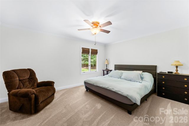 3406 Red Fox Trail, Matthews, NC 28104