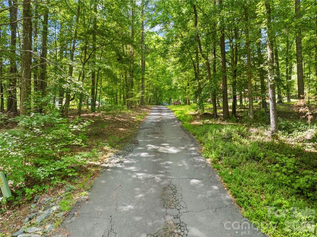 3406 Red Fox Trail, Matthews, NC 28104