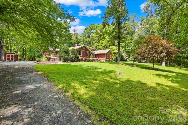 3406 Red Fox Trail, Matthews, NC 28104