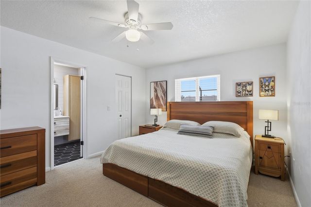 16 CEDARDALE COURT, Palm Coast, FL 32137