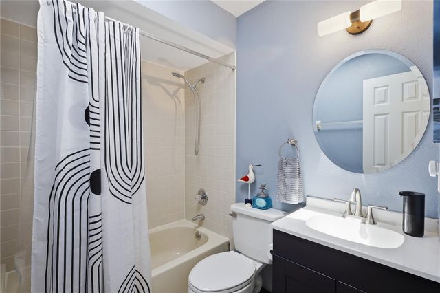 16 CEDARDALE COURT, Palm Coast, FL 32137