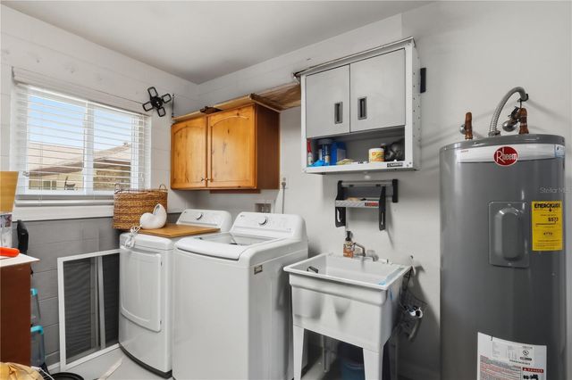 16 CEDARDALE COURT, Palm Coast, FL 32137