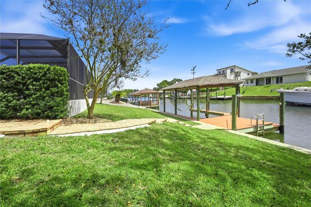 16 CEDARDALE COURT, Palm Coast, FL 32137