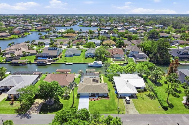 16 CEDARDALE COURT, Palm Coast, FL 32137