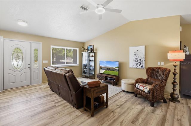 16 CEDARDALE COURT, Palm Coast, FL 32137