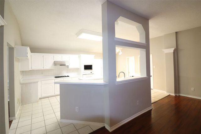 2202 Lone Pecan Drive, Garland, TX 75040