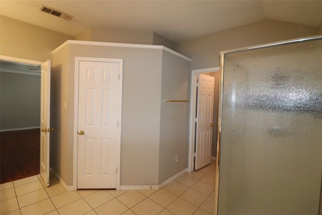 2202 Lone Pecan Drive, Garland, TX 75040