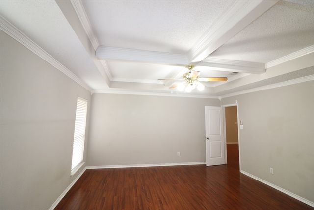 2202 Lone Pecan Drive, Garland, TX 75040