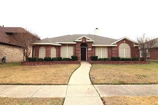 2202 Lone Pecan Drive, Garland, TX 75040