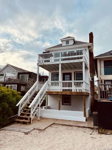 833 oceanfront Apt 1S, Long Beach, NY 11561