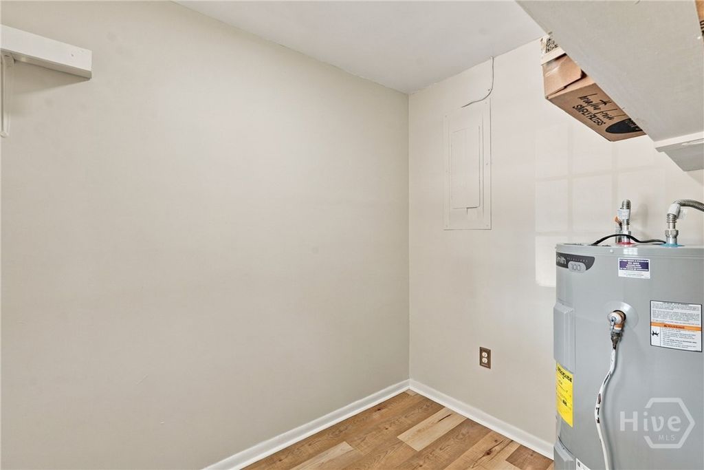 Image 15 of property listing at 108 W 15th Street, Rincon, GA 31326