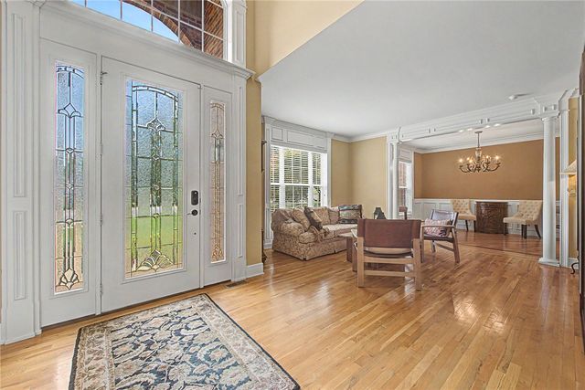 219 Ridgefield Street, Bentonville, AR 72712