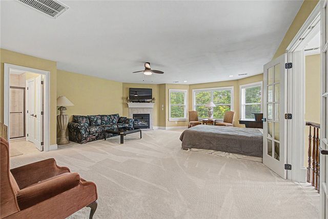 219 Ridgefield Street, Bentonville, AR 72712